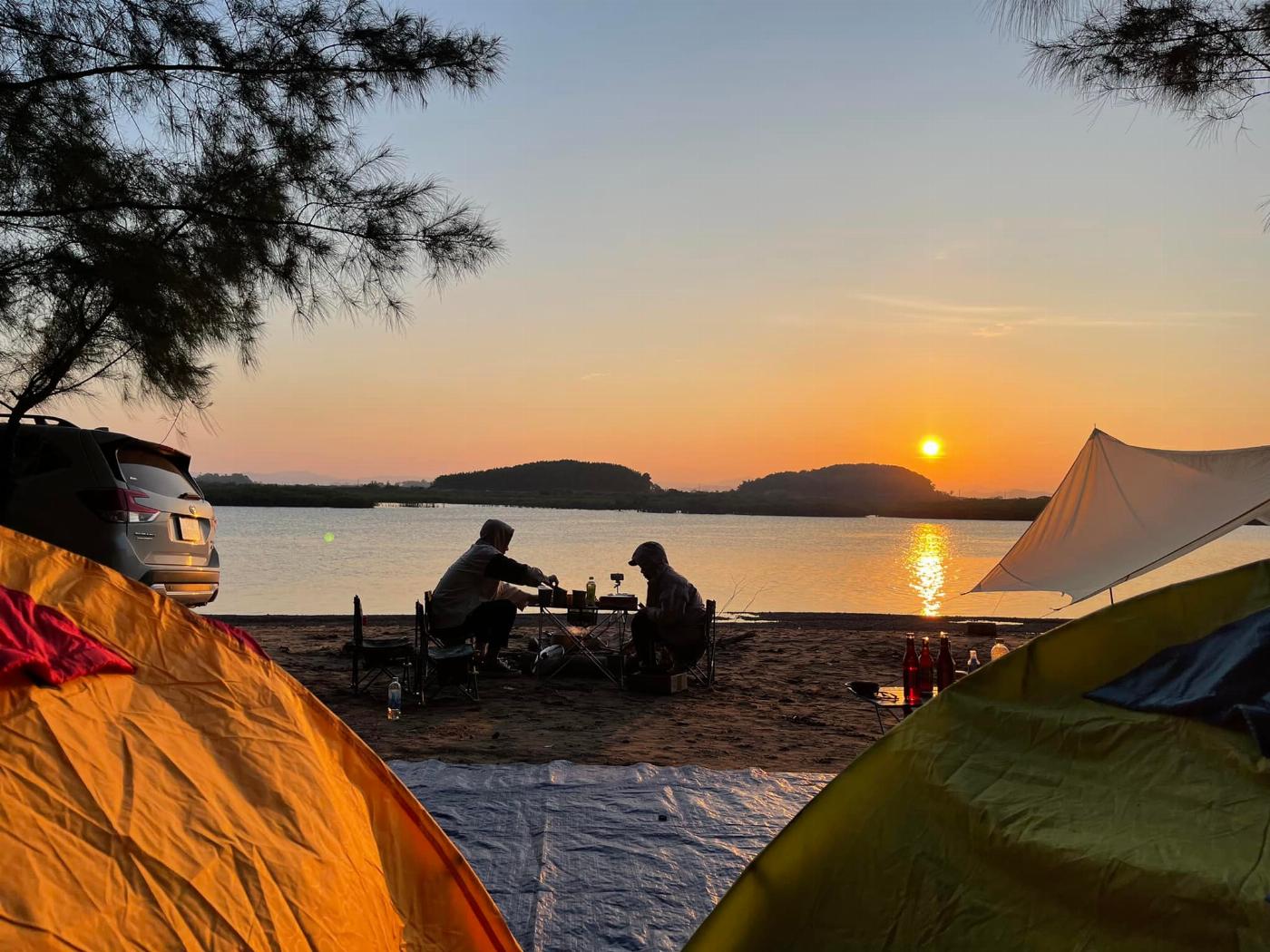nhung-dia-diem-cam-trai-hap-dan-an-toan-tai-cam-pha-vo-cung-thu-hut