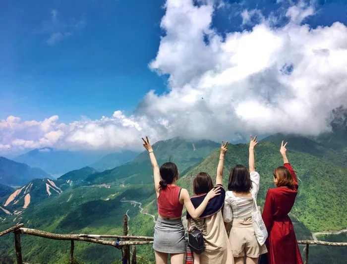 Giá vé các điểm tham quan tại Lào Cai mới nhất