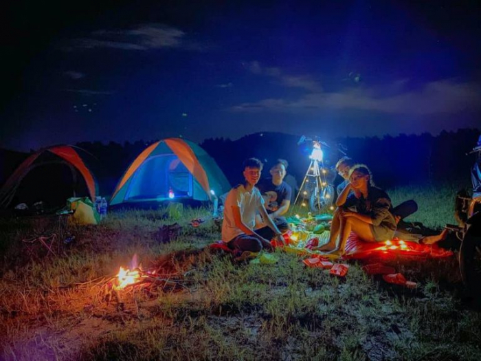 Những địa điểm cắm trại hấp dẫn, an toàn tại Dĩ An vô cùng thu hút