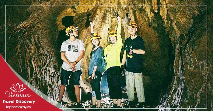 Tour Du Lịch Trekking Thung Lũng Sinh Tồn - Hang Thủy Cung Quảng Bình 1 ngày